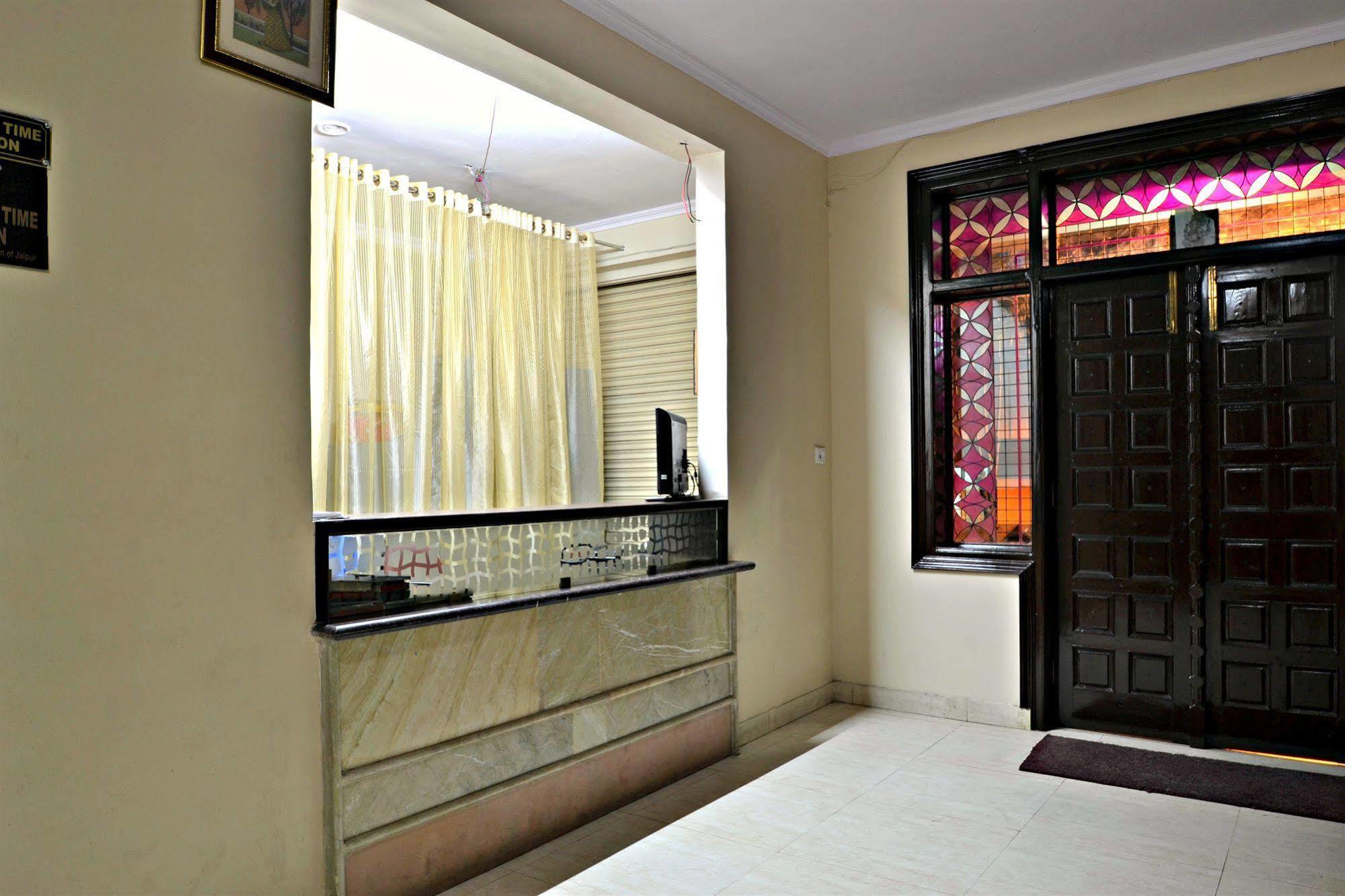 Hotel Ram Singh Palace Jaipur Exterior photo